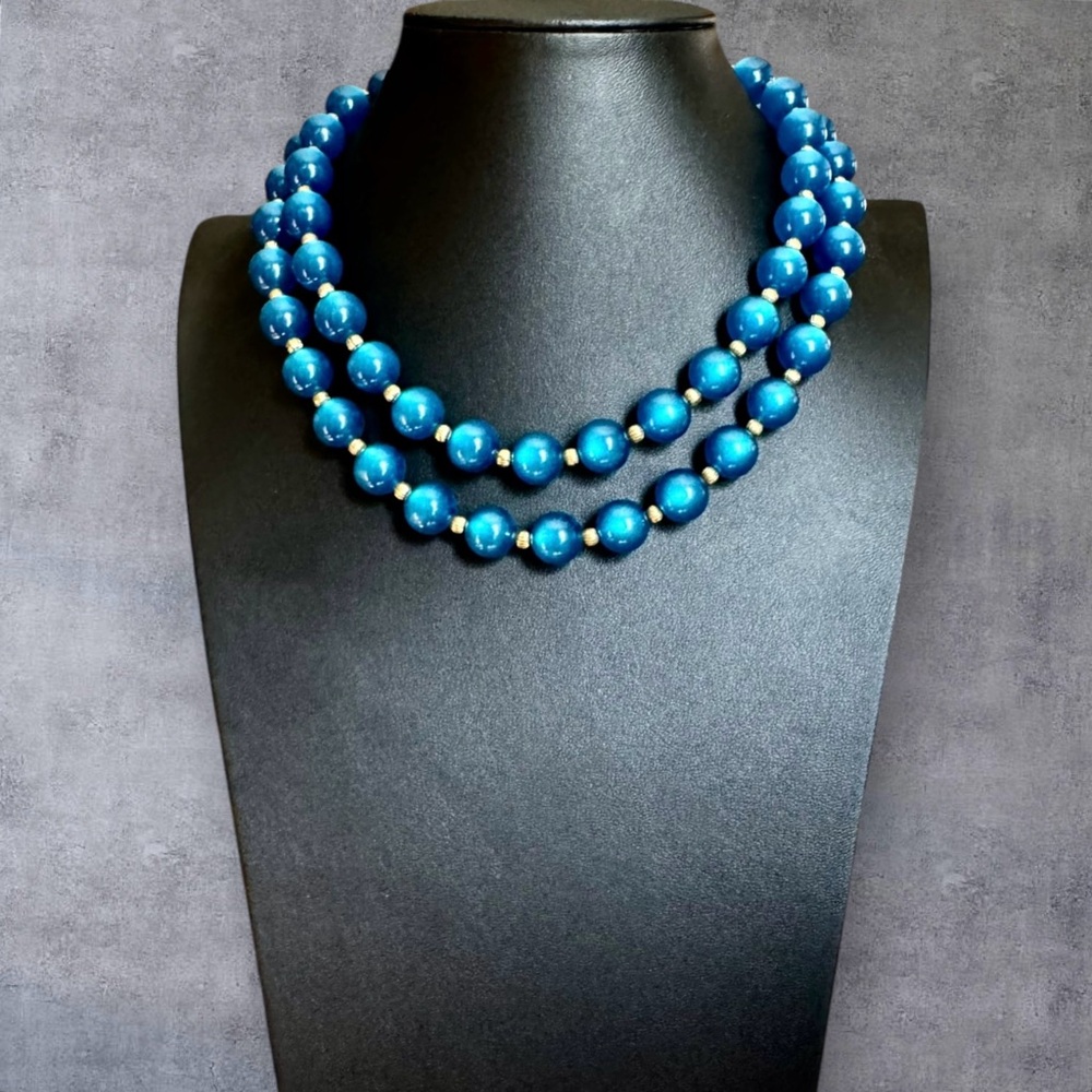 MOONGLOW Dark Blue Lucite Double-Strand Necklace, Vintage - Picture 9 of 12